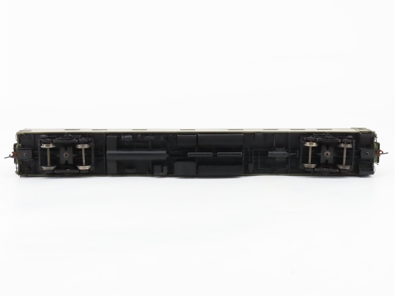 HO Scale Rapido 104009 CN Canadian National Sleeper Passenger Car 