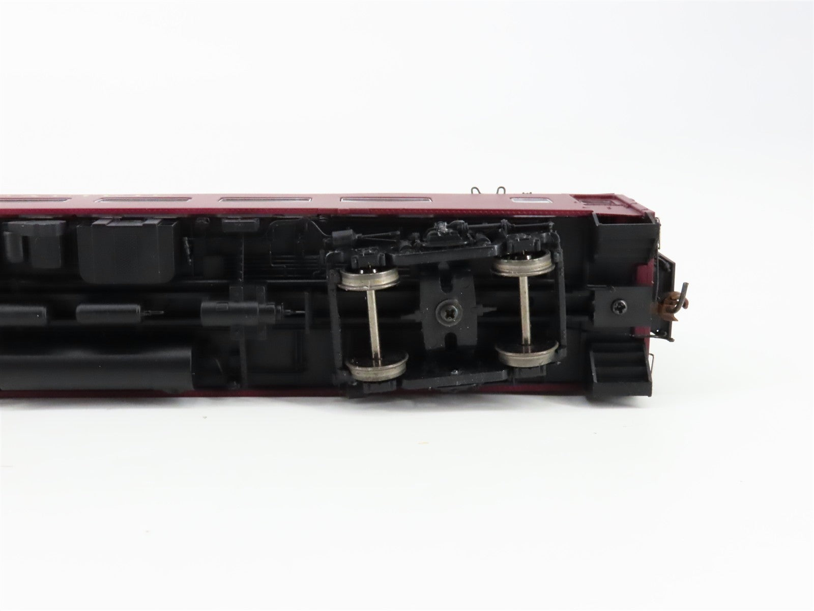 HO Scale Rapido 100094 Canadian Pacific Lightweight Coach Factory Interior RTR