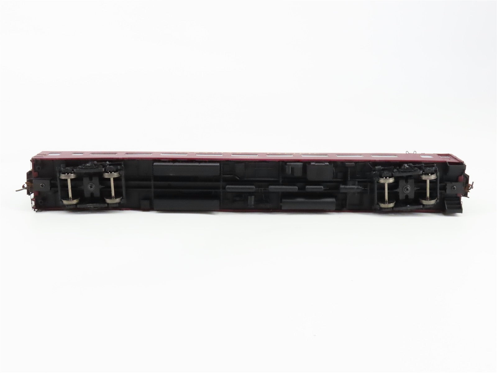 HO Scale Rapido 100094 Canadian Pacific Lightweight Coach Factory Interior RTR
