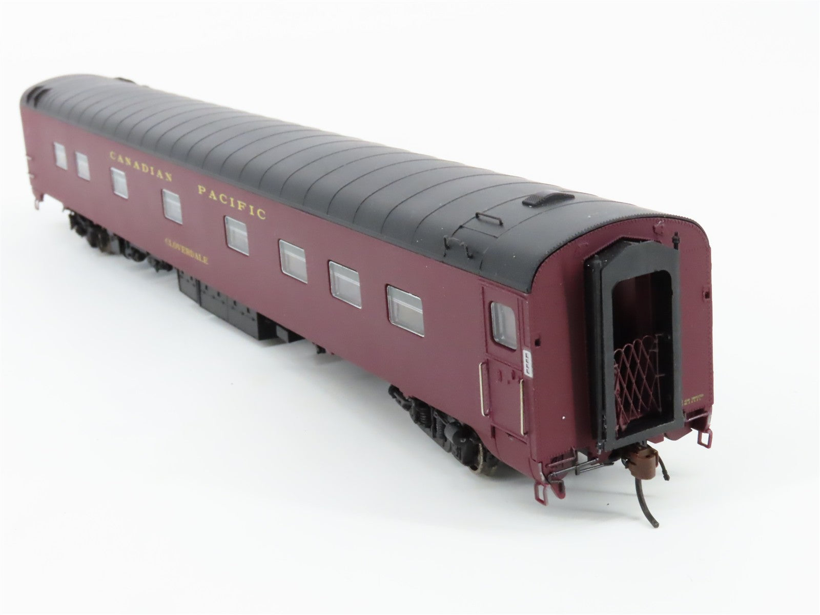 HO Scale Rapido 104038 CP Canadian Pacific Sleeper Passenger Car 