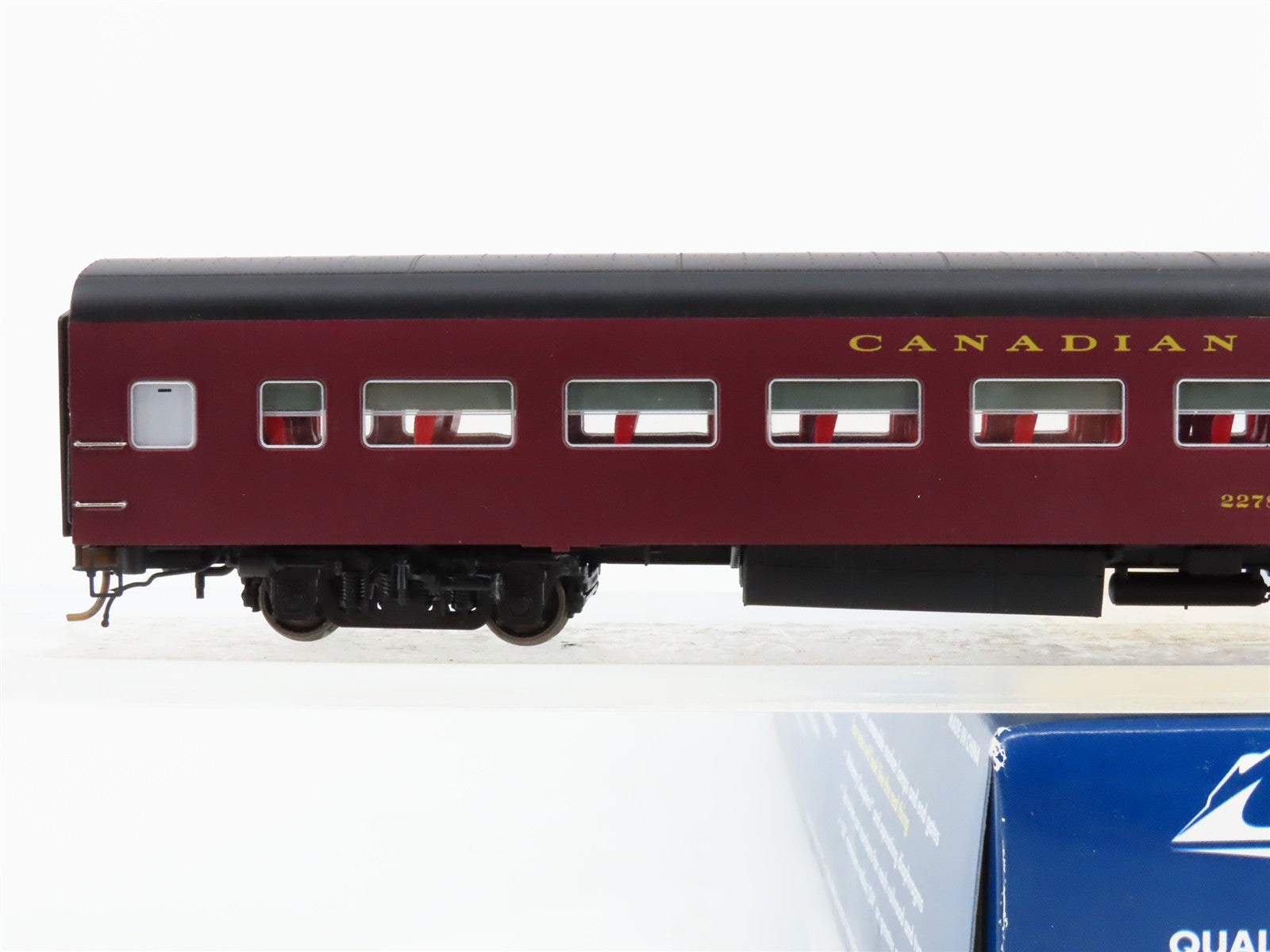 HO Scale Rapido 100095 Canadian Pacific Lightweight Coach Factory Interior RTR