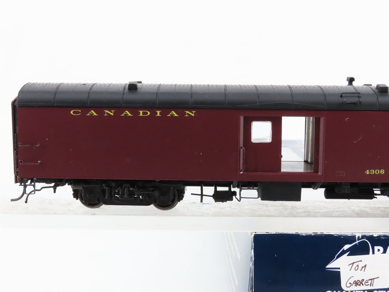 HO Scale Rapido 106189 CP Canadian Pacific Baggage Passenger Car #4306