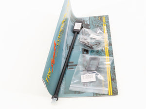HO Scale Rapido 106189 CP Canadian Pacific Baggage Passenger Car #4306