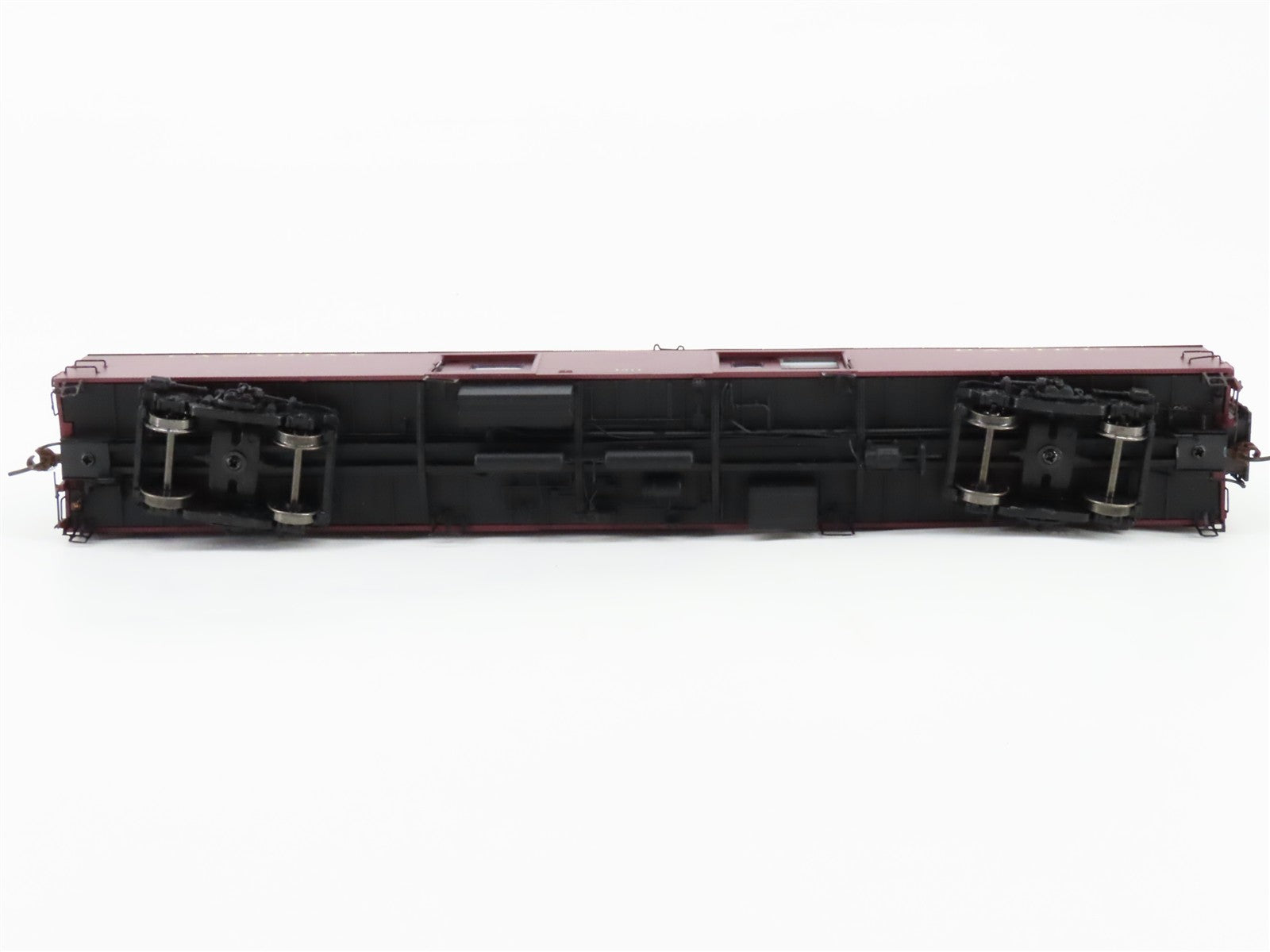 HO Scale Rapido 106191 CP Canadian Pacific Baggage Passenger Car #4311