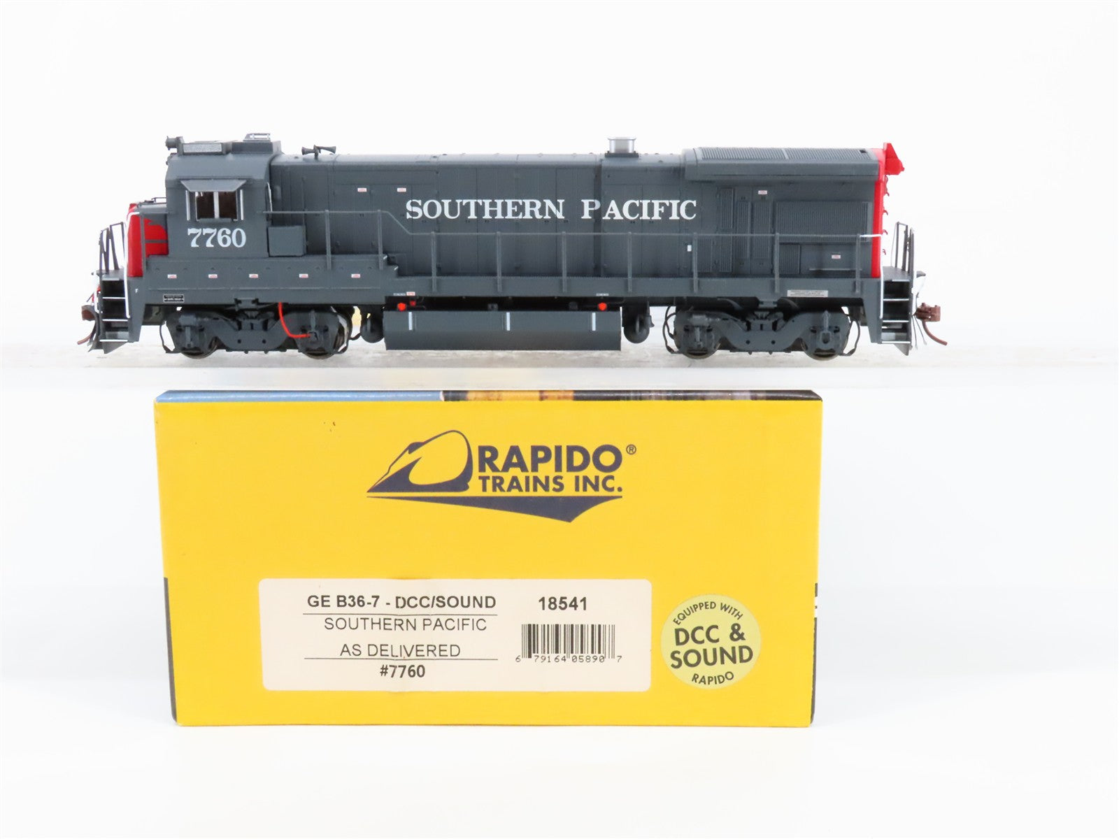 HO Scale Rapido 18541 SP Southern Pacific GE B36-7 Diesel #7760 DCC Sound