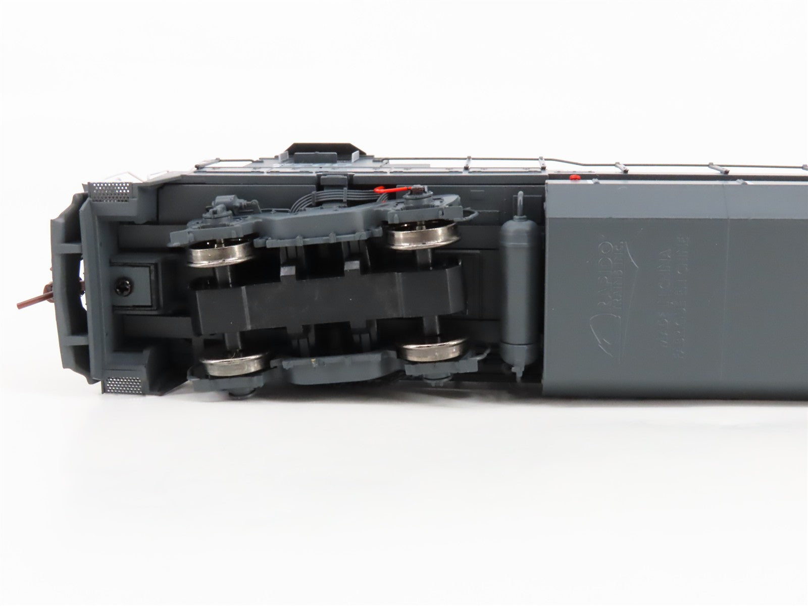 HO Scale Rapido 18541 SP Southern Pacific GE B36-7 Diesel #7760 DCC Sound
