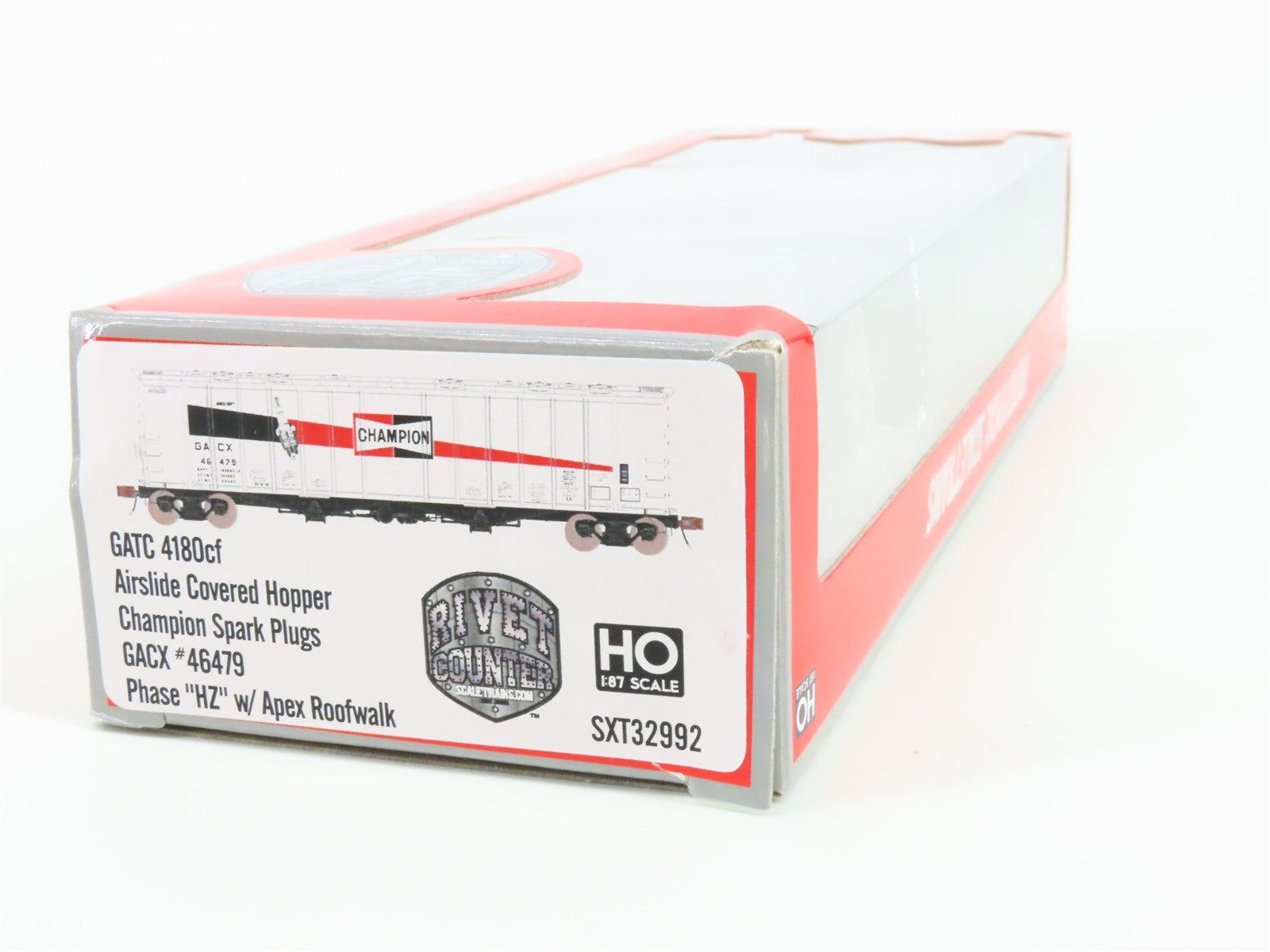 HO Scale Scaletrains.com SXT32992 GACX Champion Spark Plugs Hopper 46479 RTR