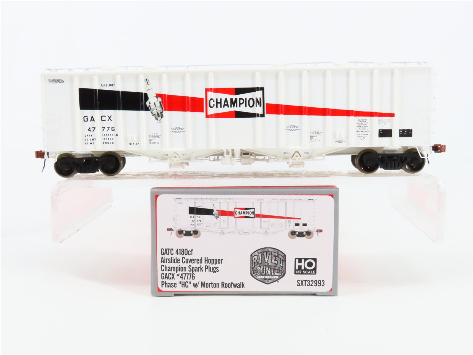 HO Scale Scaletrains.com SXT32993 GACX Champion Spark Plugs Hopper 47776 RTR