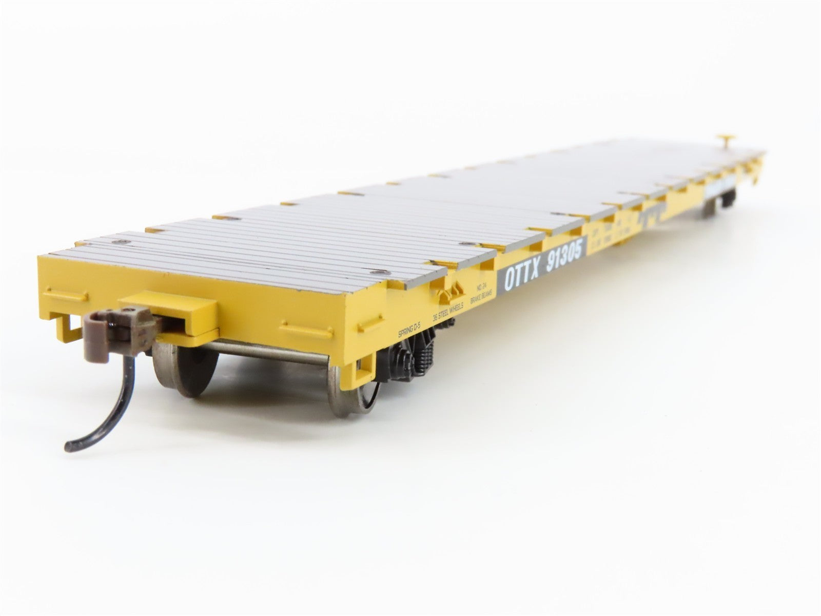 HO Scale Athearn ATH97067 OTTX Trailer Train 60' Flat Car 91305 RTR