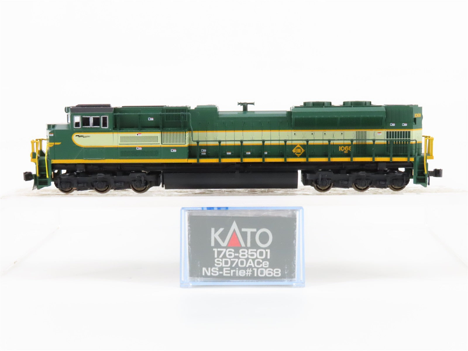 N Scale Kato 176-8501 NS Erie Heritage SD70ACe Diesel Locomotive #1068 wDCC