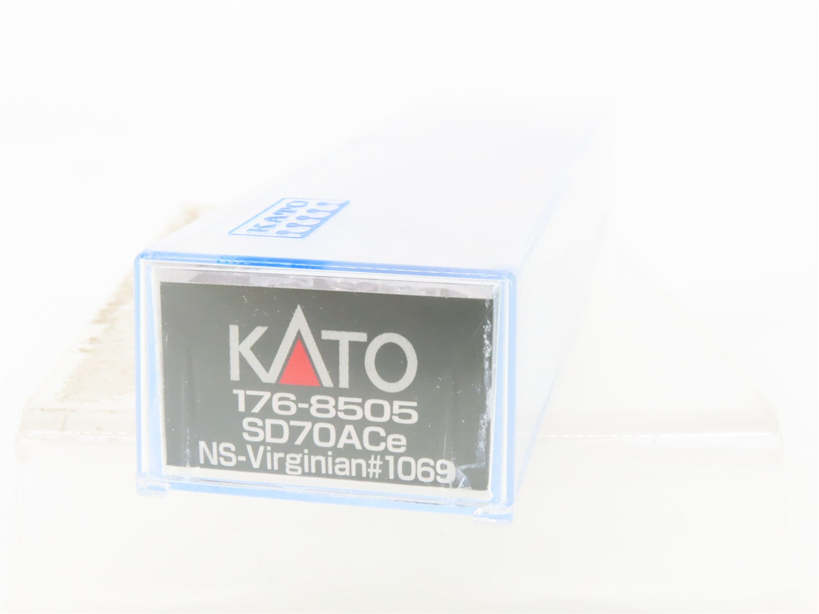 N Scale Kato 176-8505 NS Virginian Heritage SD70ACe Diesel Loco #1069 wDCC