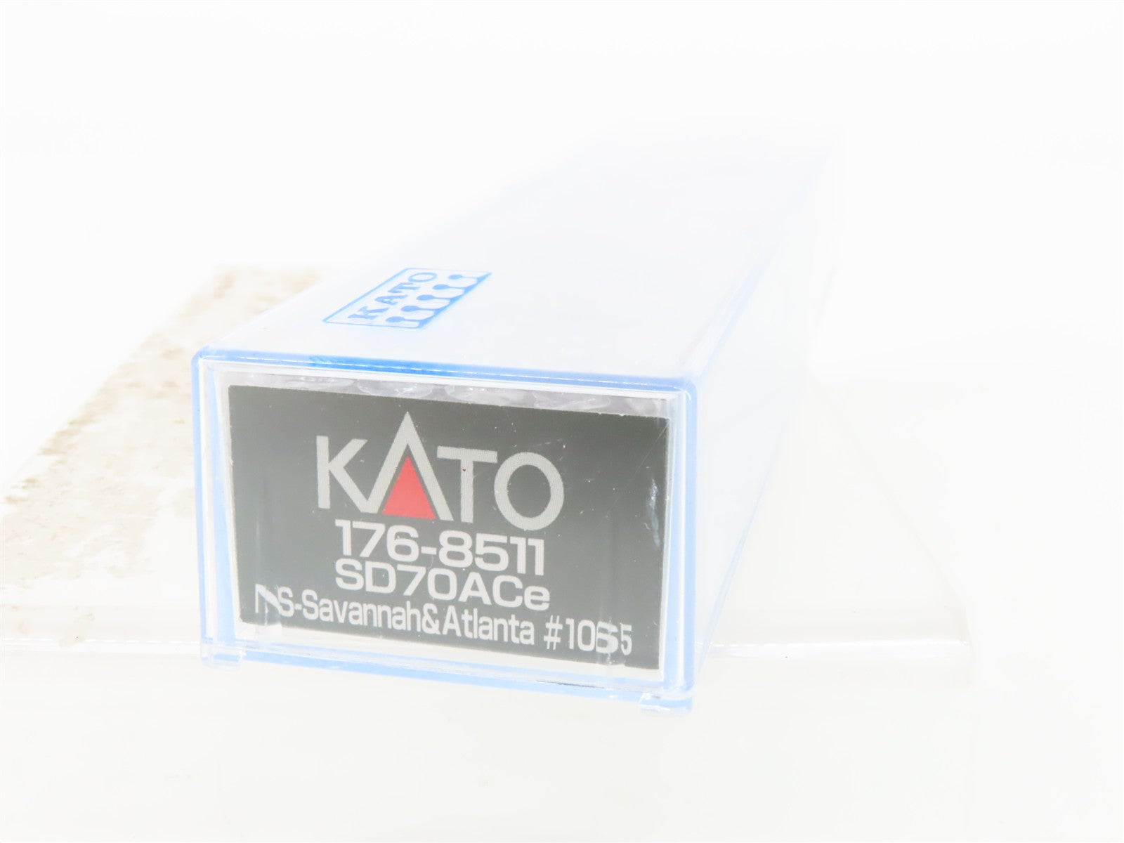 N Scale Kato 176-8511 NS Savannah & Atlanta Heritage SD70ACe Diesel #1065 wDCC