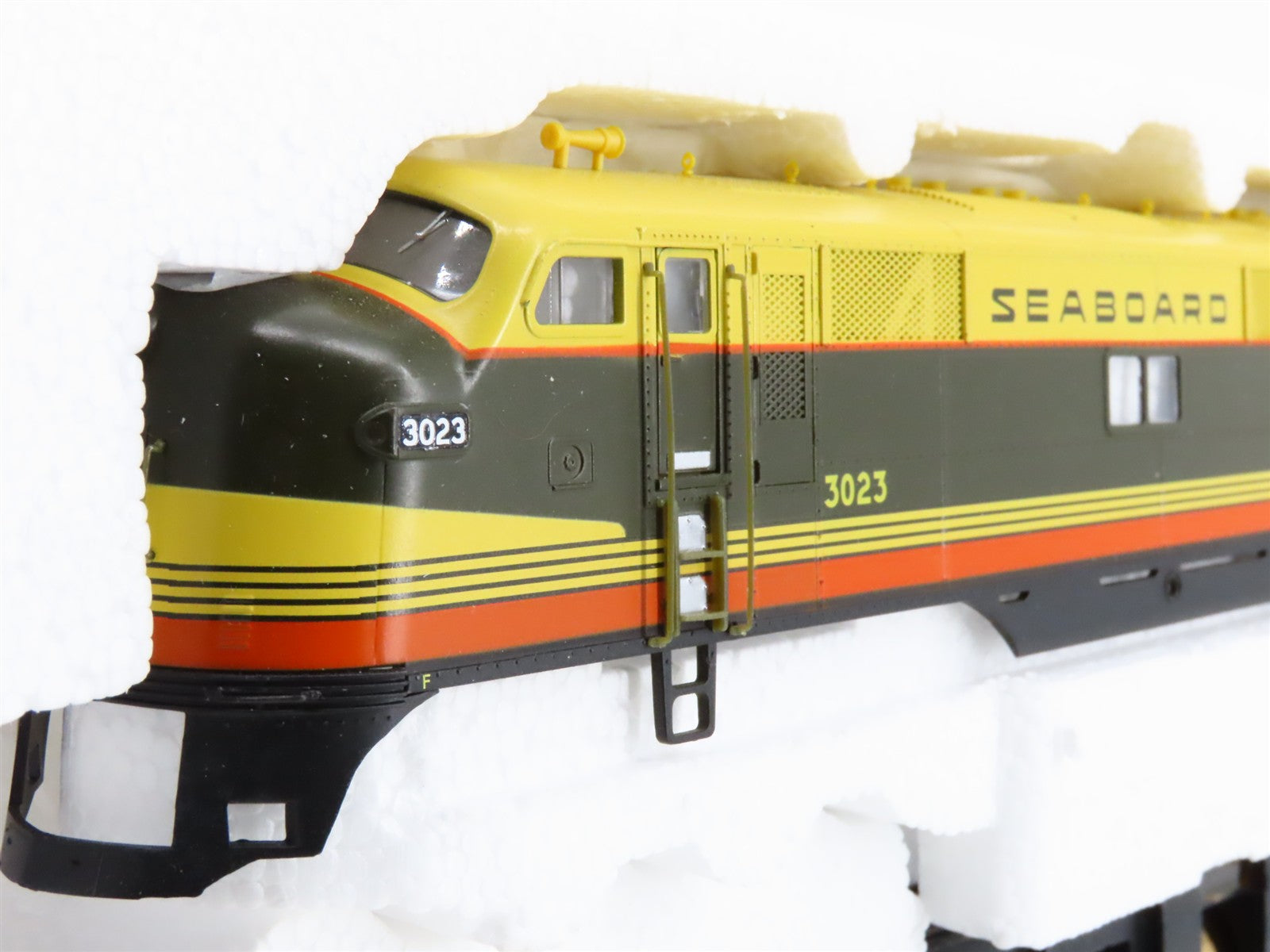 HO Scale Proto 2000 21084 SAL Seaboard E7A Diesel Locomotive #3023 wDCC & Sound