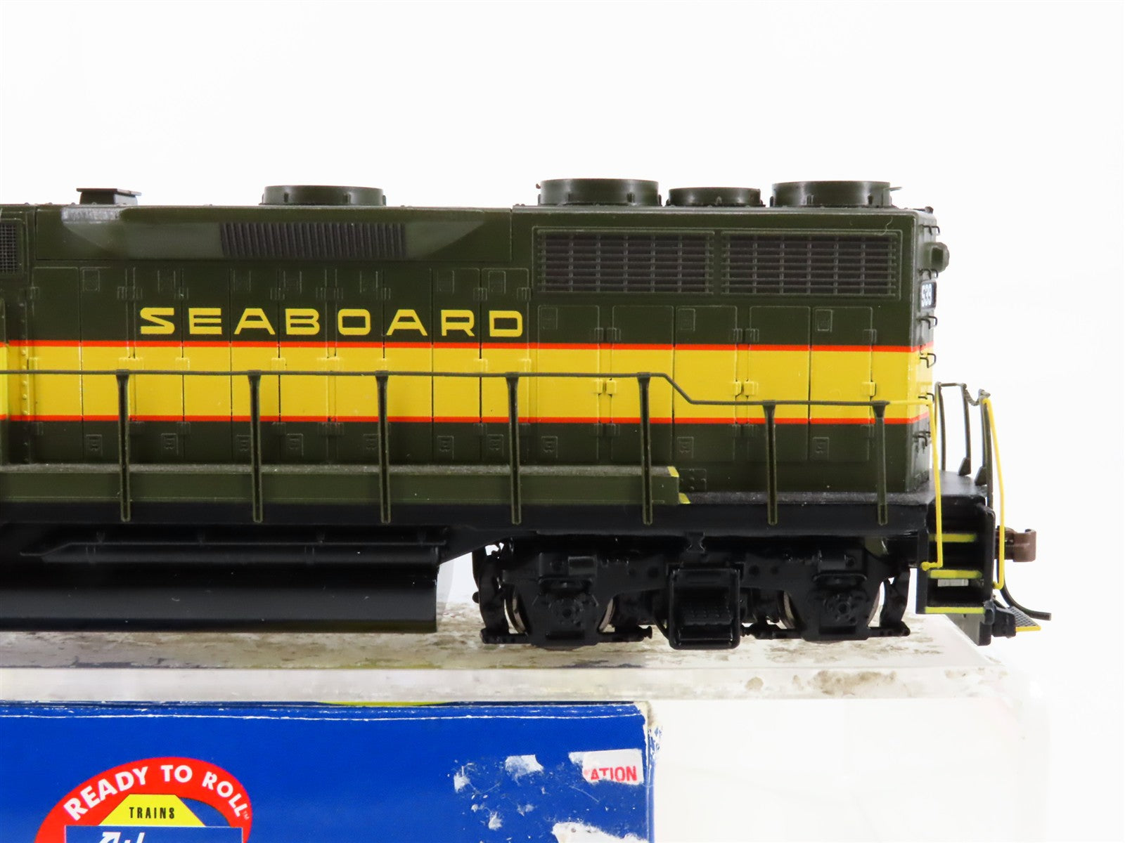 HO Scale Athearn 91765 SAL Seaboard Air Line GP35 Diesel #539 DCC ONLY wSound