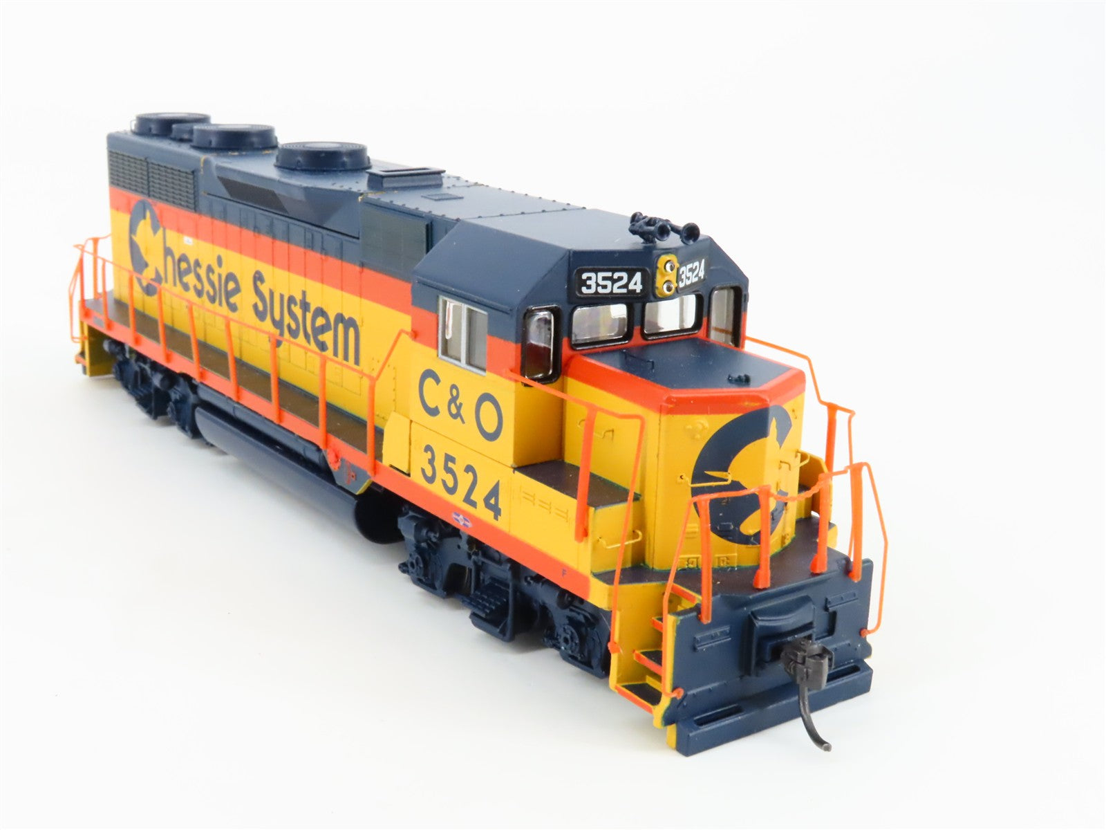 HO Scale Athearn 94157 C&O Chessie System GP35 Diesel Locomotive #3524 DCC ONLY