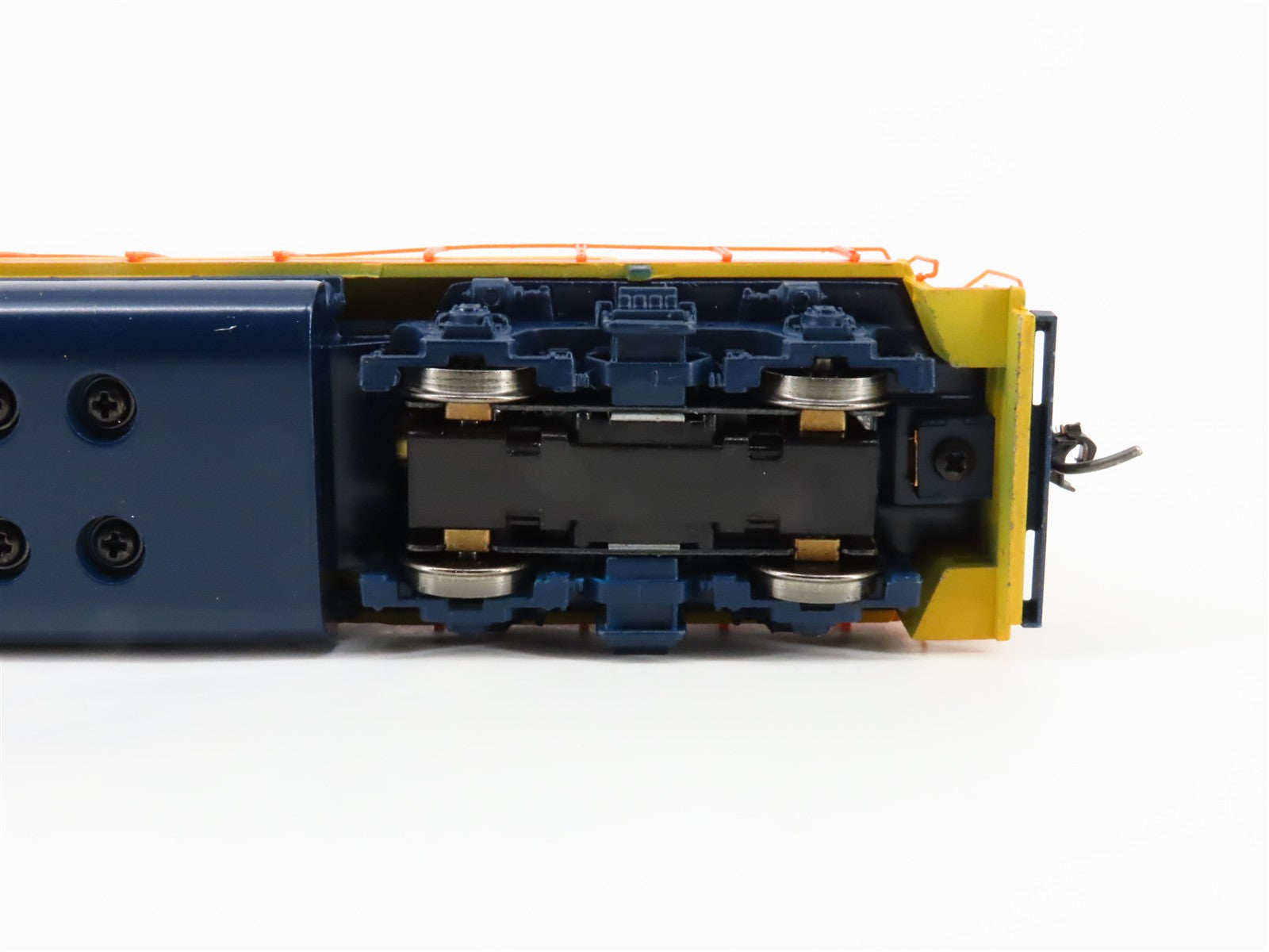 HO Scale Athearn 94157 C&O Chessie System GP35 Diesel Locomotive #3524 DCC ONLY