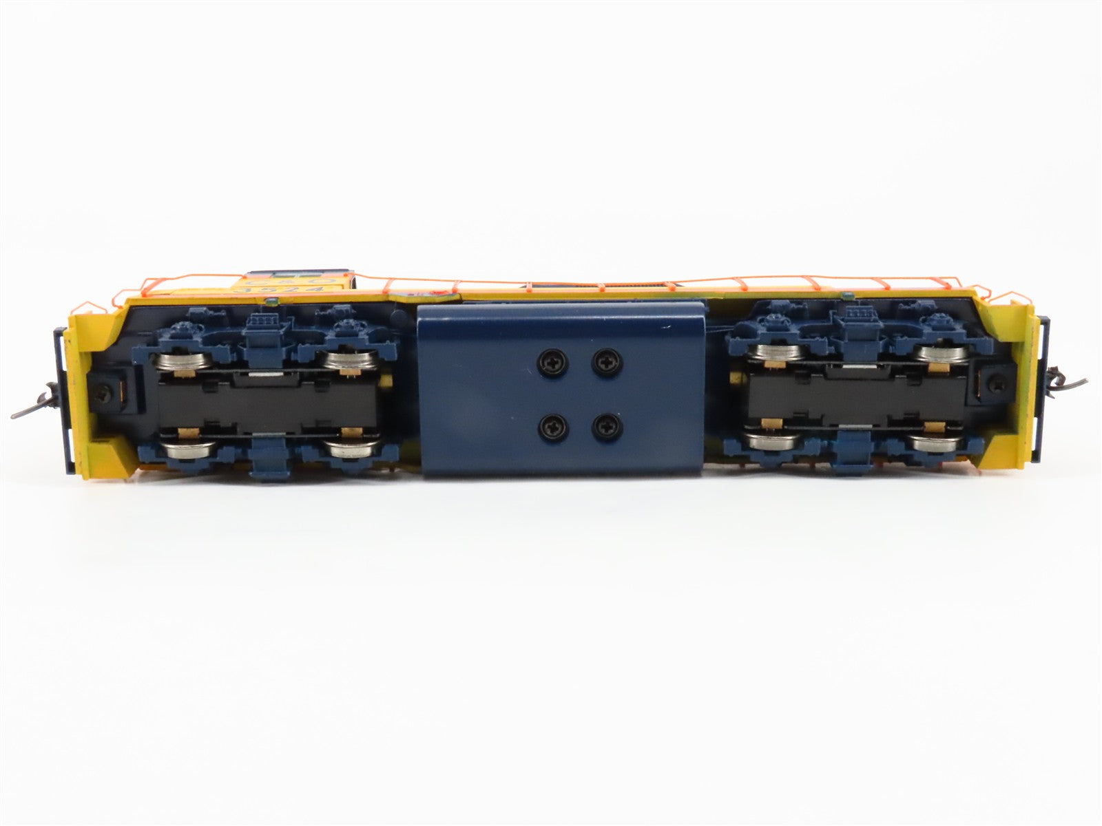 HO Scale Athearn 94157 C&O Chessie System GP35 Diesel Locomotive #3524 DCC ONLY