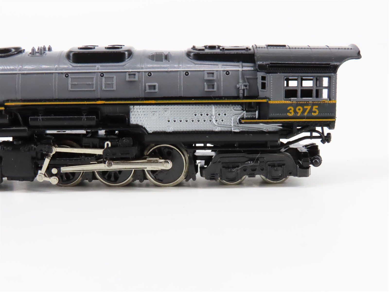 N Scale Rivarossi 0001-003726 UP Union Pacific 4-6-6-4 Steam Locomotive #3975
