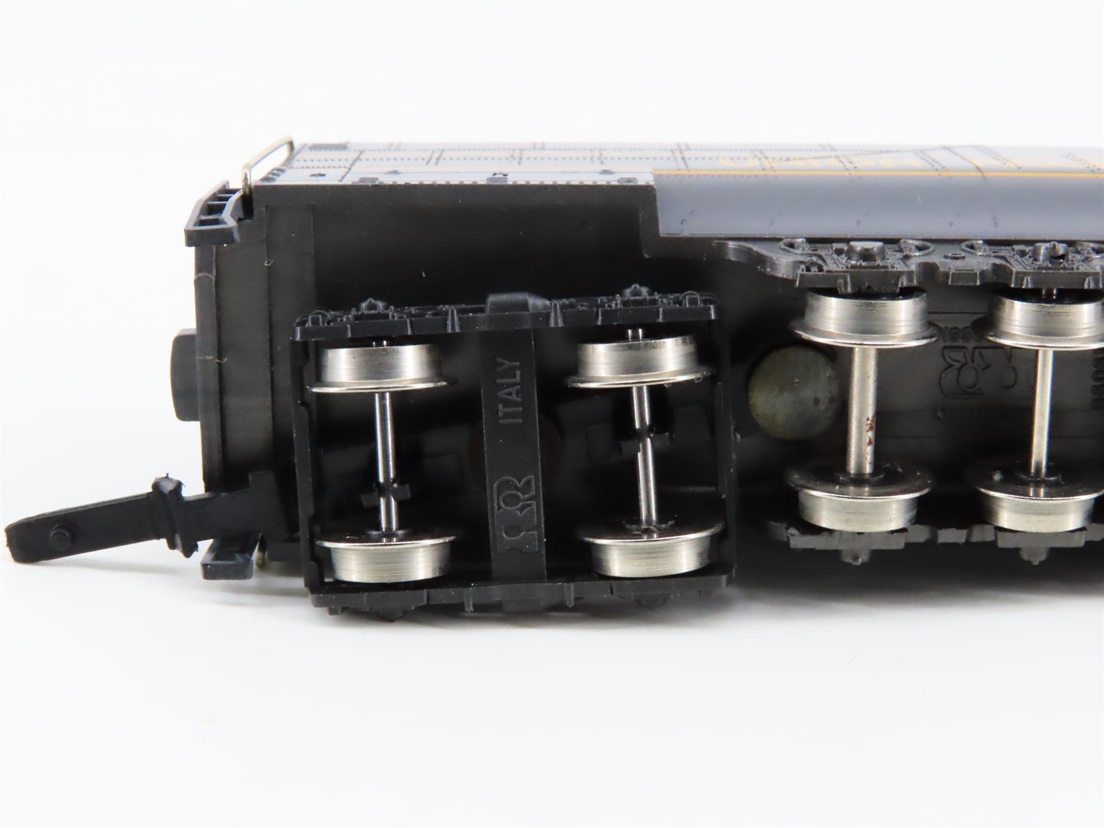 N Scale Rivarossi 0001-003726 UP Union Pacific 4-6-6-4 Steam Locomotive #3975