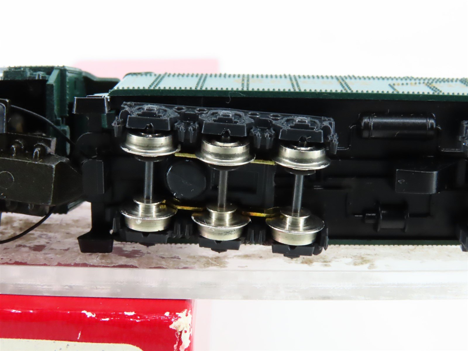 N Scale Rivarossi 3009 Southern Crescent Limited J3a 4-6-4 Steam Locomotive