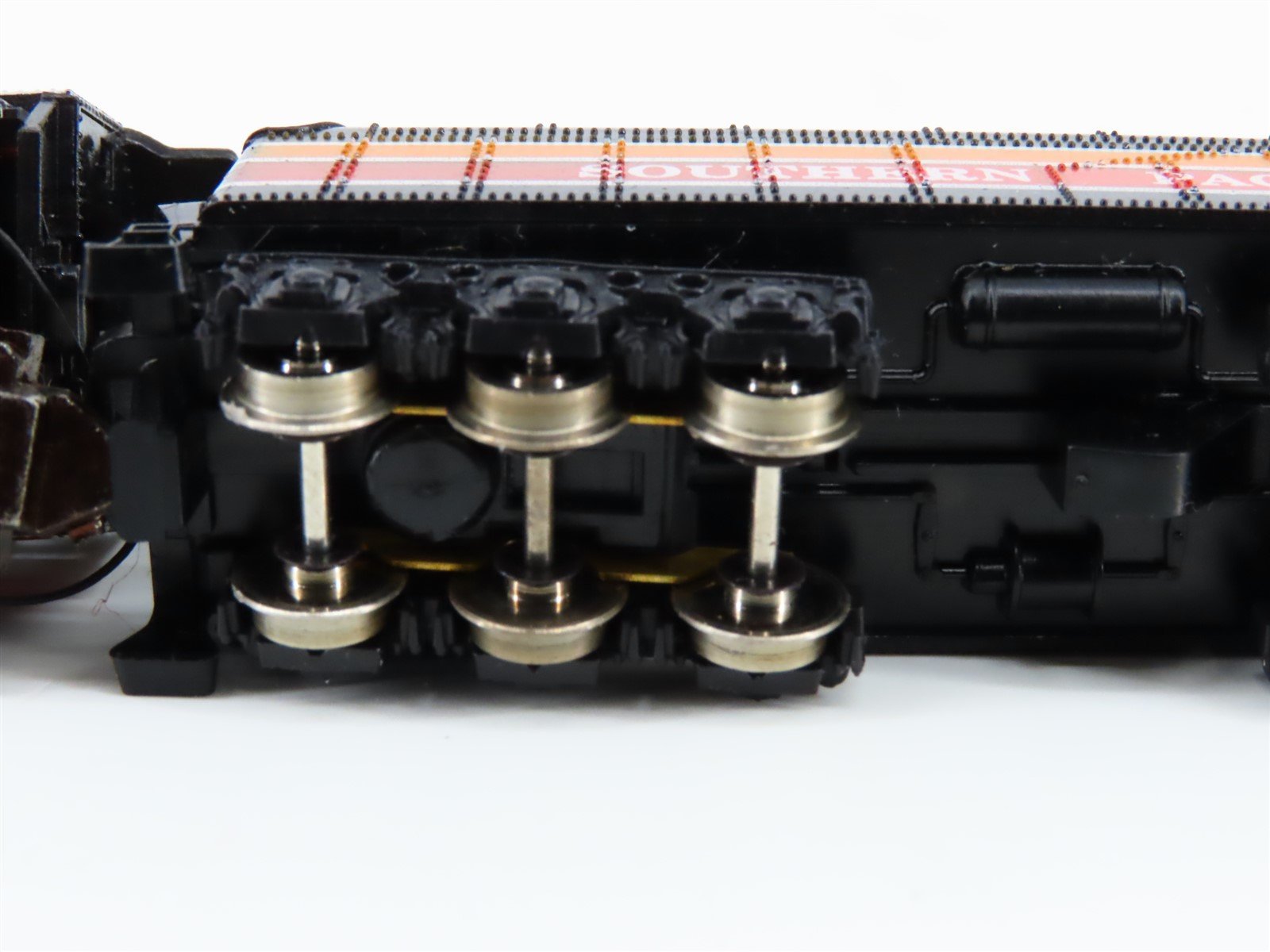 N Scale Con-Cor 3004 SP Southern Pacific J3a 4-6-4 Steam Locomotive