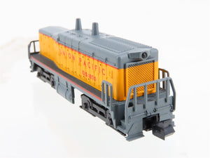 N Scale Con-Cor 0001-005002 UP Union Pacific SW1500 Cow/Calf Diesel Loco Set
