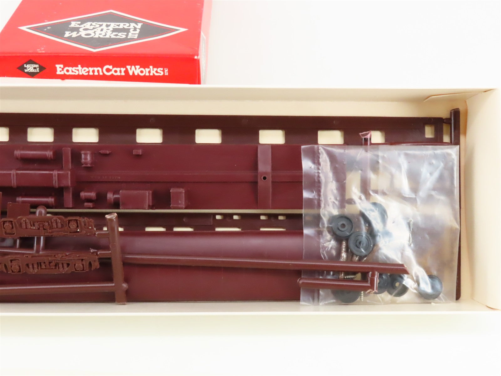 Eastern Car Works 1206 Pullman Standard 4-4-2 Sleeper Unbuilt Kit