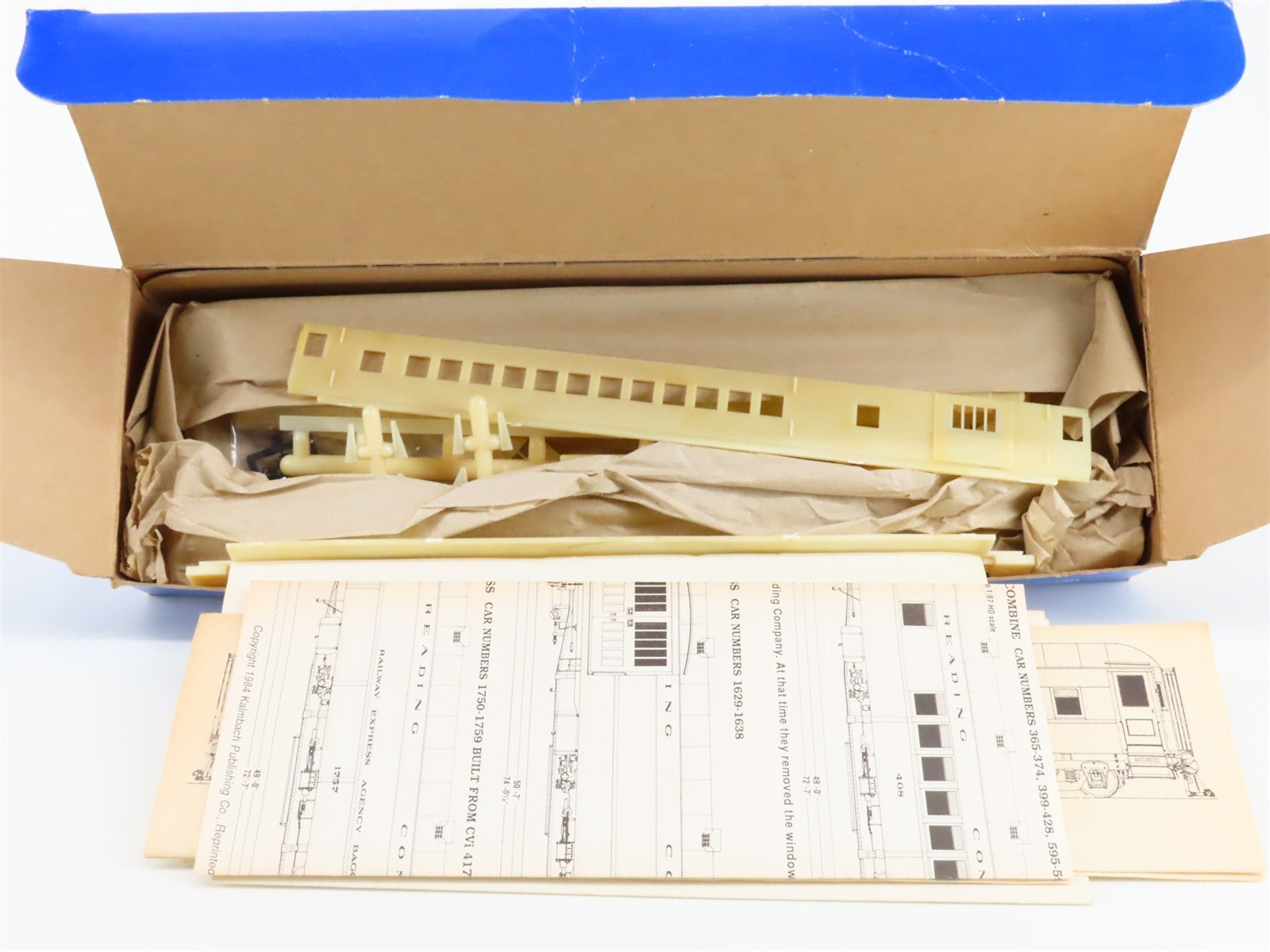HO Scale Bethlehem Car Works 221 63' Class CVi Suburban 63' Steel Unbuilt Kit