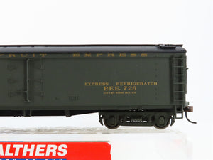 HO Scale Walthers 932-5472 PFE Pacific Fruit Express Wood Reefer 726 RTR