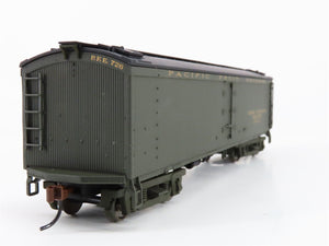 HO Scale Walthers 932-5472 PFE Pacific Fruit Express Wood Reefer 726 RTR