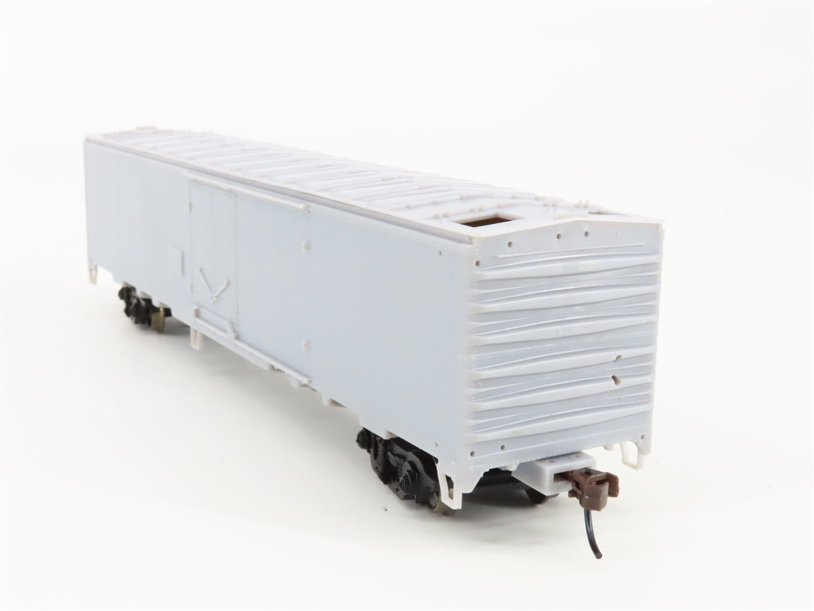 HO Scale Walthers 932-6240 50' REA Express Reefer RTR
