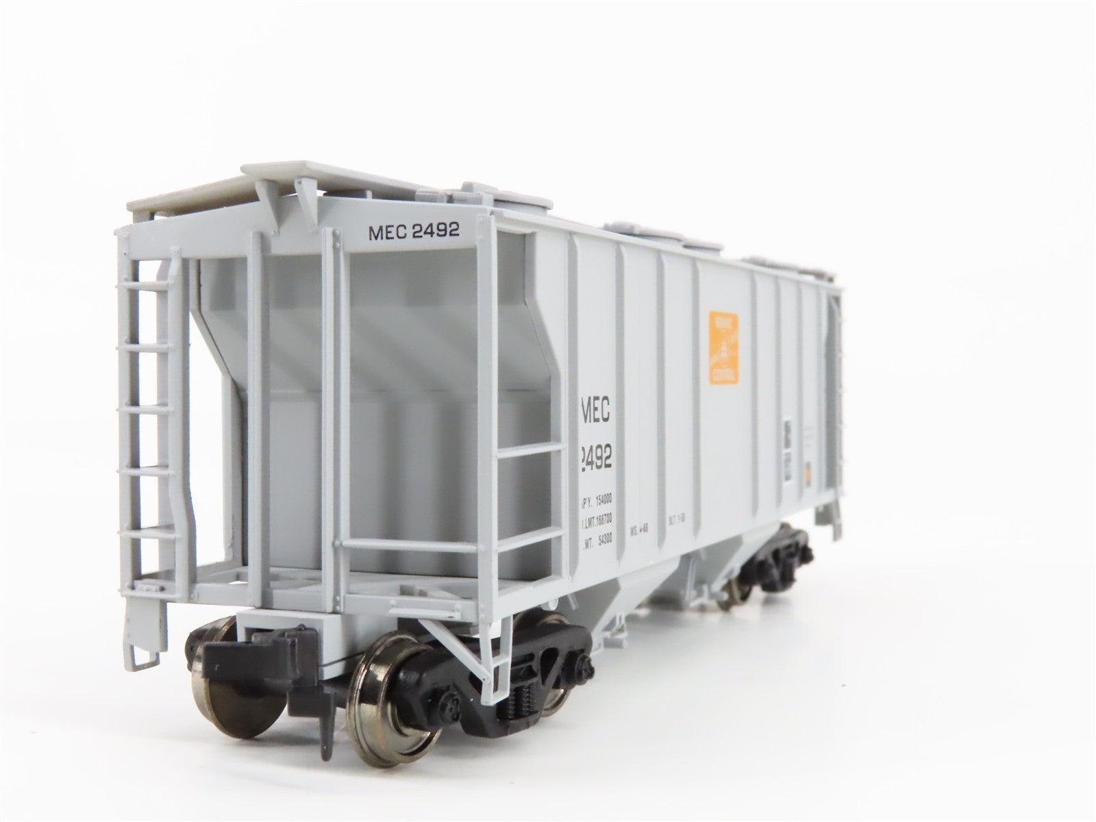 HO Scale Atlas 1818 MEC Maine Central 2-Bay Covered Hopper 2492 RTR