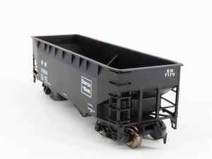 HO Scale Atlas 1862 BM Boston & Maine 2-Bay Offset Side Hopper 7178 RTR