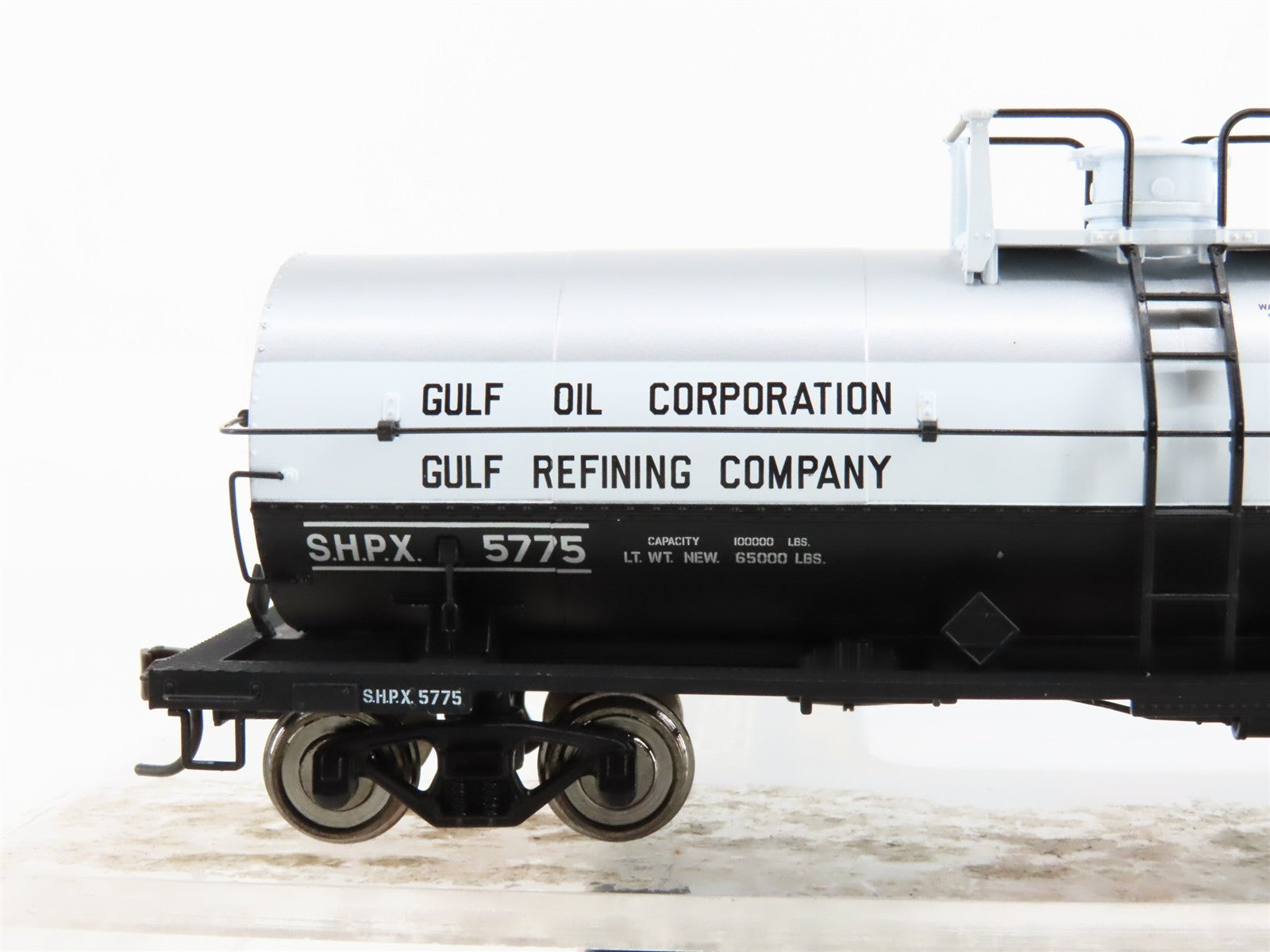HO Scale Atlas 1063-2 SHPX Gulf Oil 11,000 Gallon Tank Car 5775 RTR