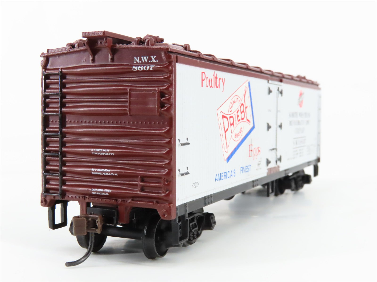 HO Scale Athearn 7576 NWX North Western Refrigerator Line 40' Wood Reefer RTR