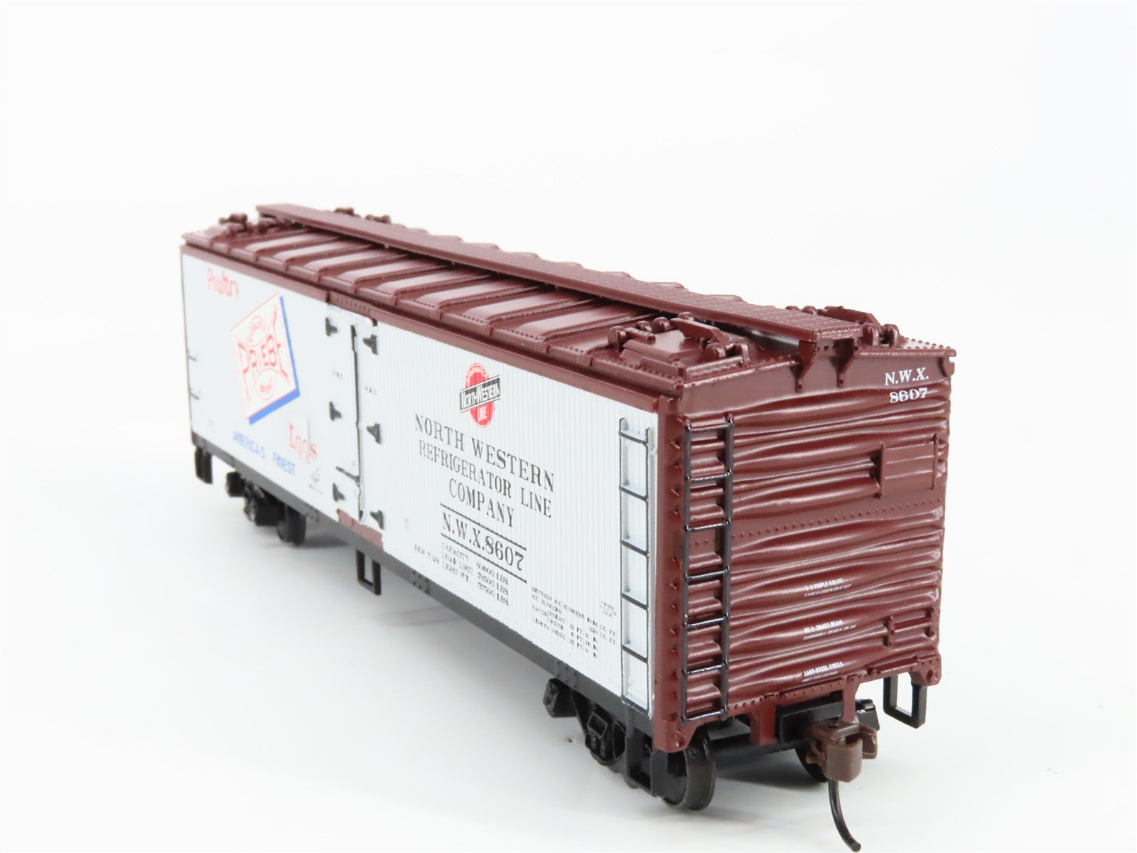 HO Scale Athearn 7576 NWX North Western Refrigerator Line 40' Wood Reefer RTR