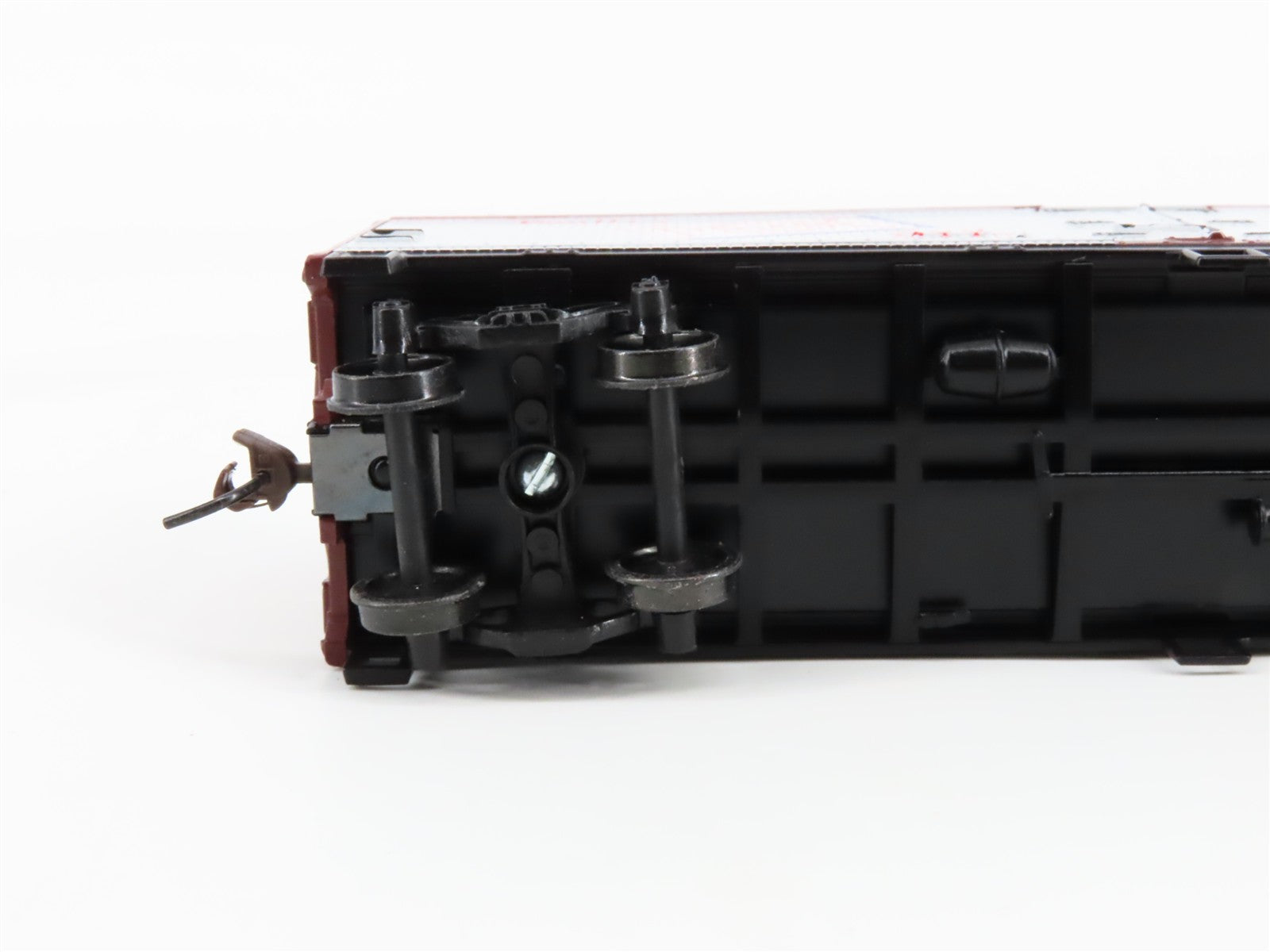 HO Scale Athearn 7576 NWX North Western Refrigerator Line 40' Wood Reefer RTR