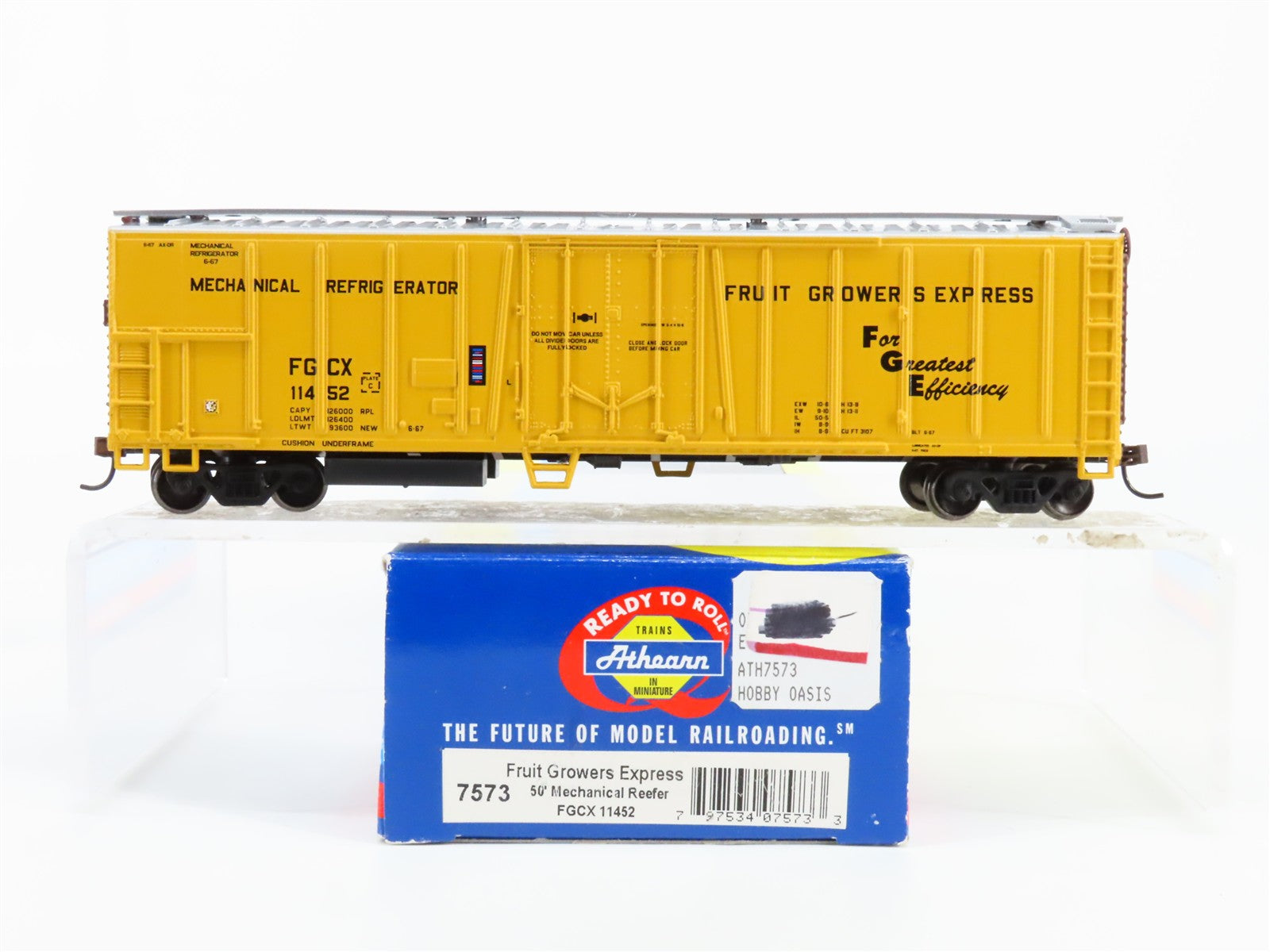 HO Scale Athearn 7573 FGCX Fruit Growers Express 50' Mechanical Reefer 11452 RTR