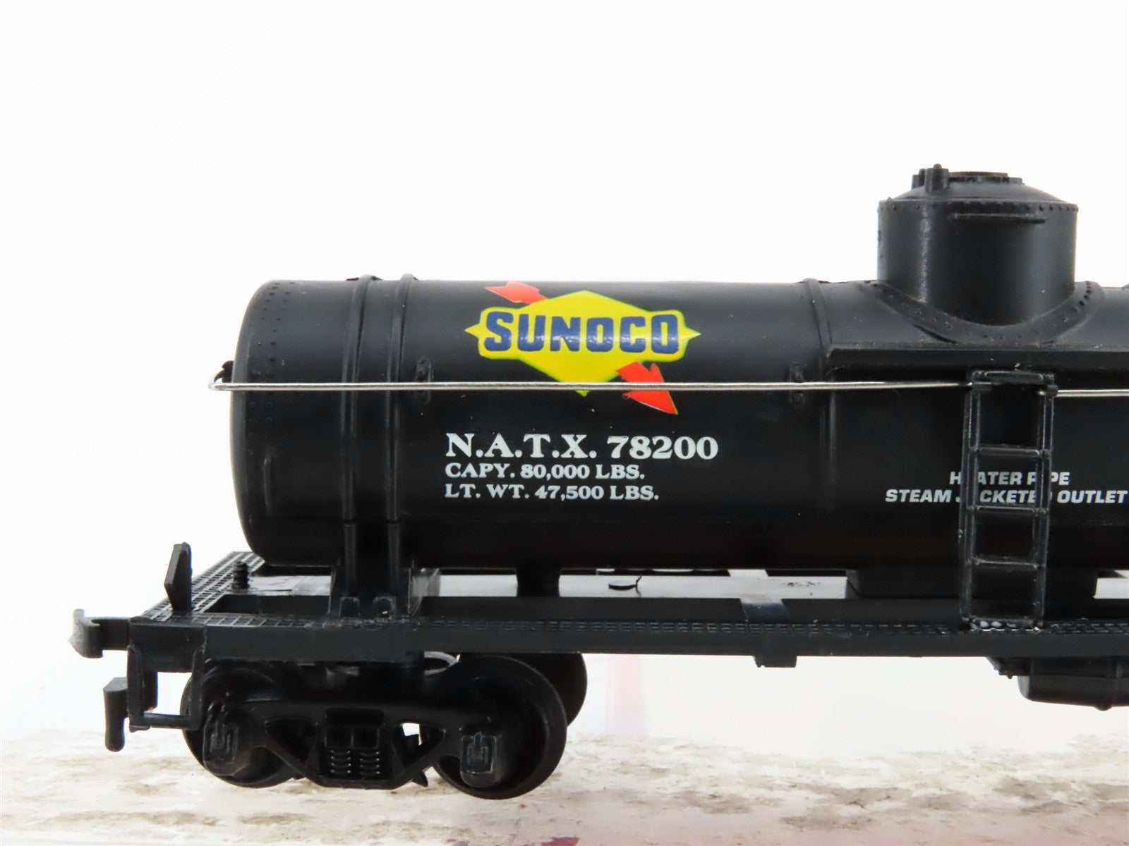 HO Scale Mantua 732-184 NATX Sun Oil Co. 36' Tank Car 78200 RTR