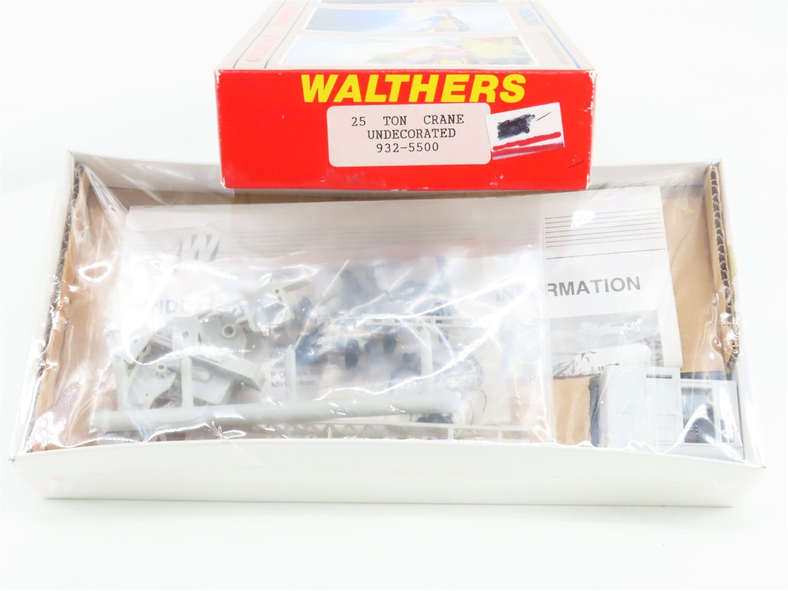 HO Scale Walthers 932-5500 Undecorated 25 Ton Crane Unbuilt Kit