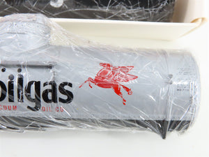 HO Scale Walthers 932-9084 Mobilgas 36' Tank Car 3-Pack 831, 1317 Unbuilt Kit