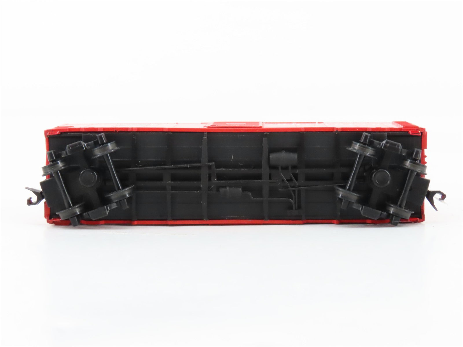 N Scale Deluxe Innovations 141112 CB&Q Burlington 40' Box Car 39153