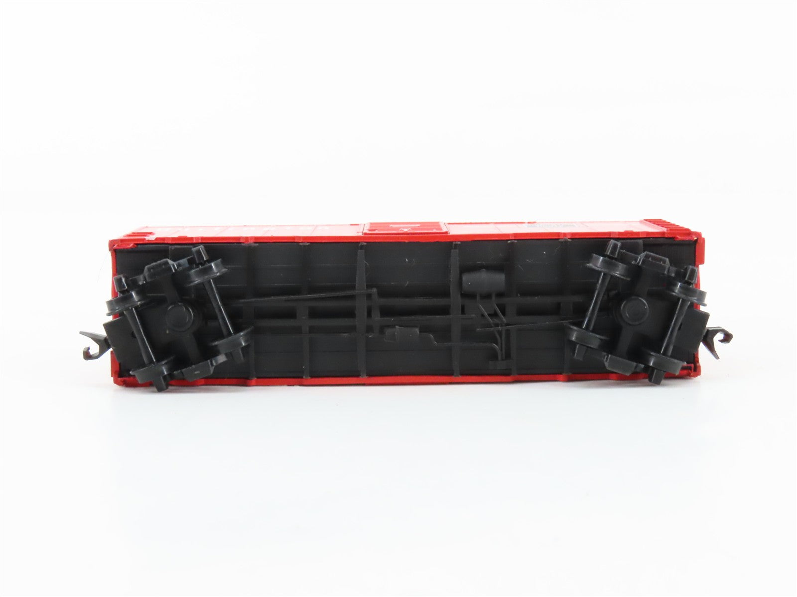 N Scale Deluxe Innovations 141112 CB&Q Burlington 40' Box Car 39199