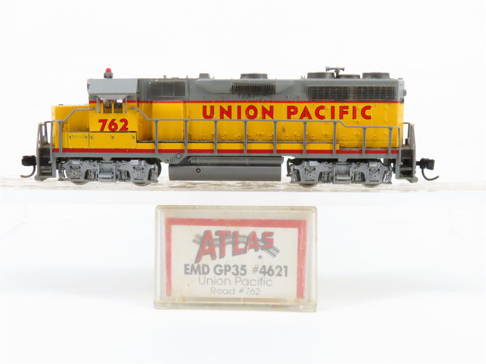 N Scale Atlas 4621 UP Union Pacific GP35 Diesel Locomotive #762 CUSTOM wDCC