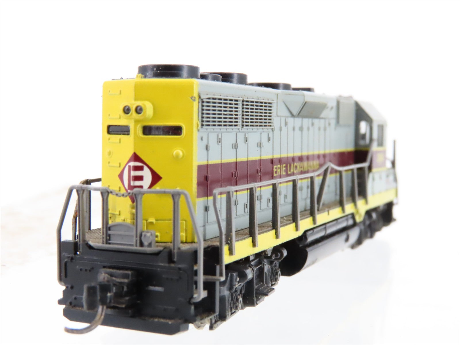 N Scale Atlas 4630 EL Erie Lackawanna GP35 Diesel Locomotive #2560 wDCC