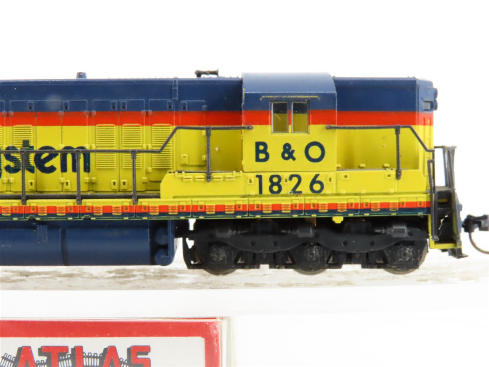 N Scale Atlas 4515 B&O Chessie System SD7 Diesel Locomotive #1826 wDCC