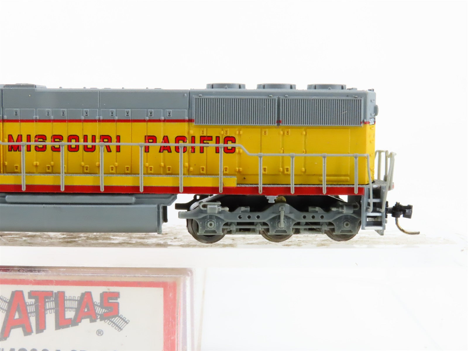 N Scale Atlas 49304 MP Missouri Pacific SD50 Diesel Locomotive #5010 wDCC