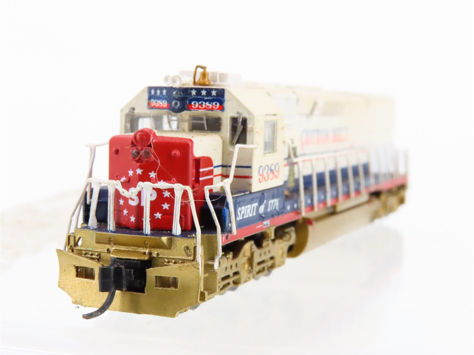 N Scale Intermountain 69510-01 SSW Centennial SD45T-2 Diesel #9389 wDCC