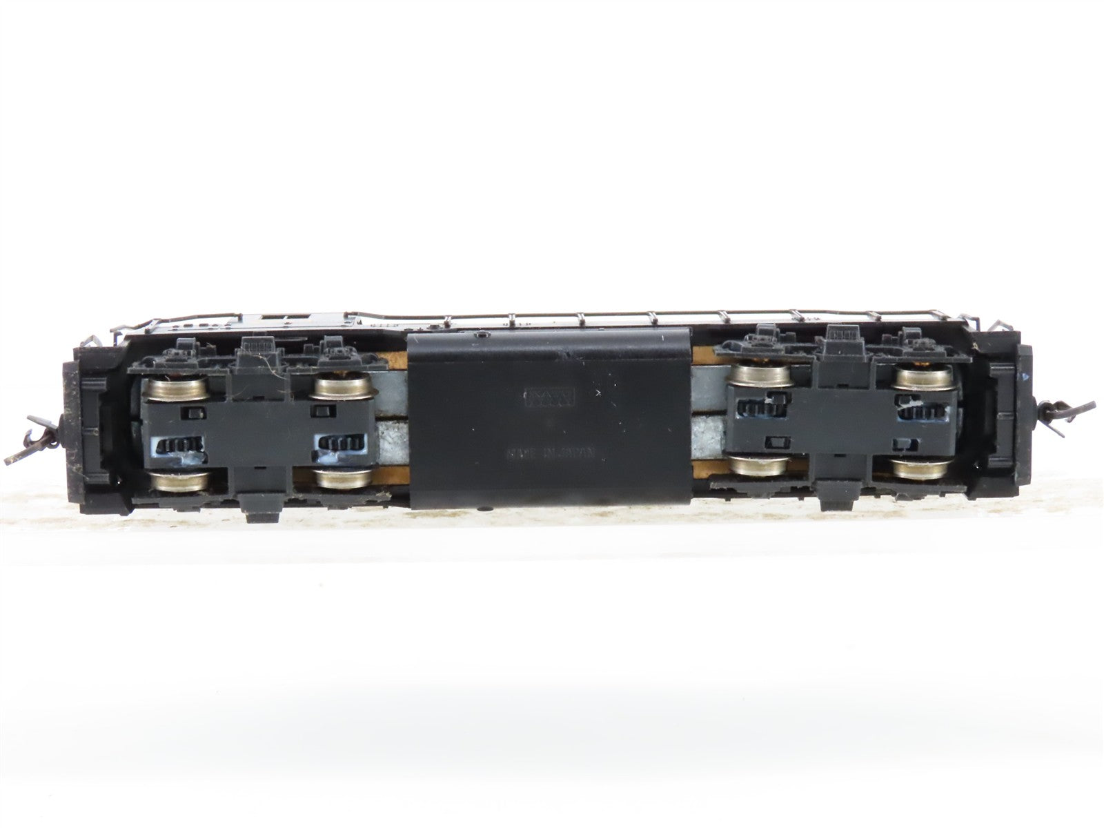 N Scale Atlas 4735 PRR Pennsylvania GP30 Diesel Locomotive #2243 wDCC