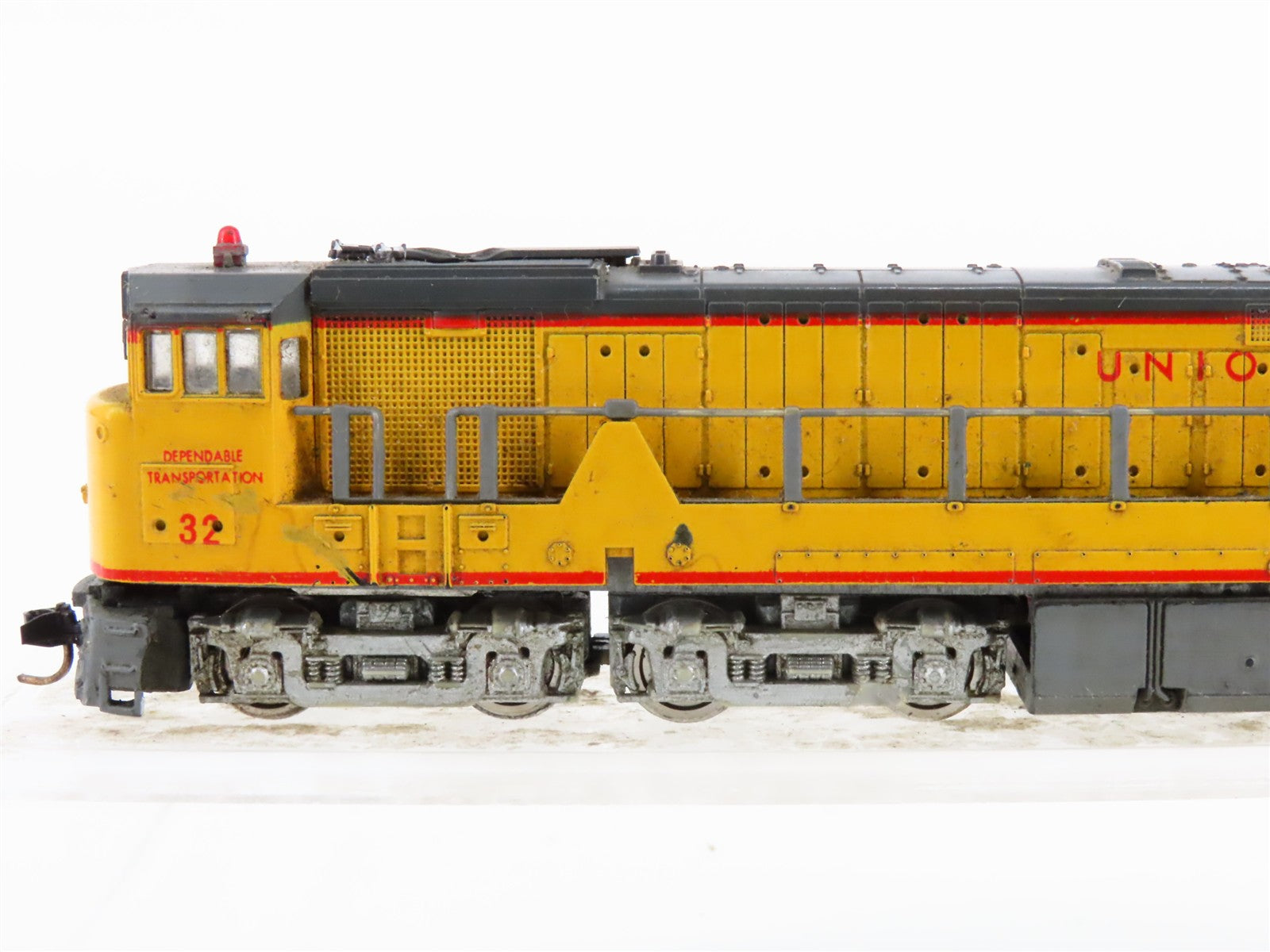 N Scale Con-Cor UP Union Pacific U50 Diesel Locomotive #52 wDCC